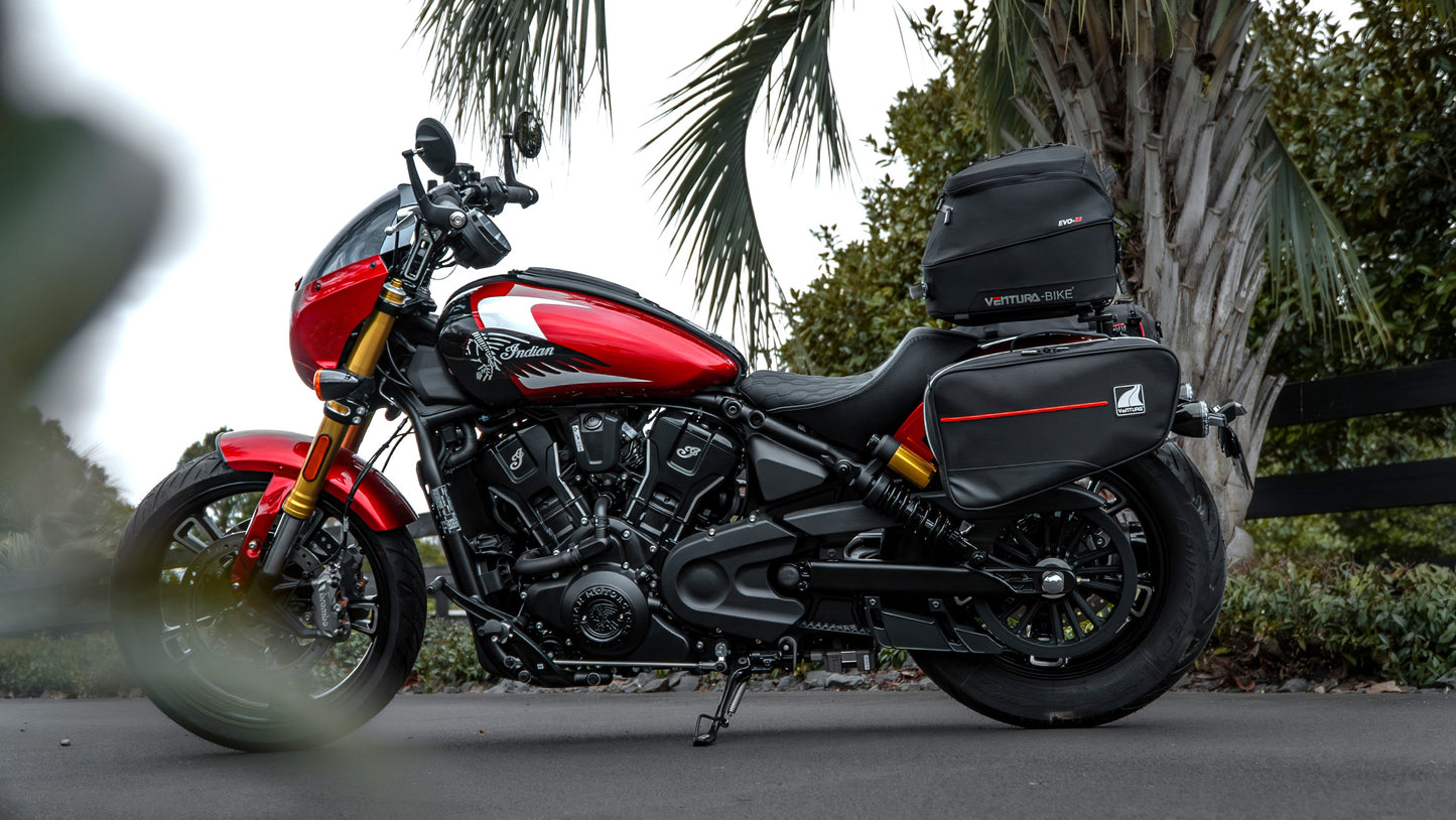 Indian Indian Scout 101, Classic, Bobber, Sport Sixty Bobber (25 - >)