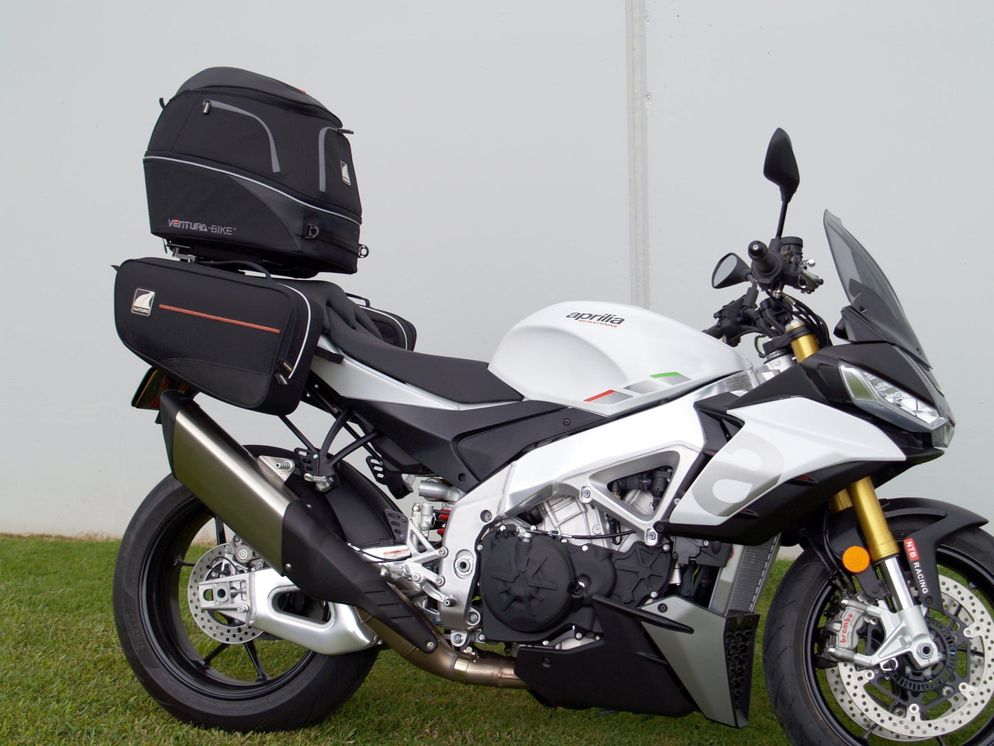 Aprilia Tuono V4 1100 (21 - >) Accessories