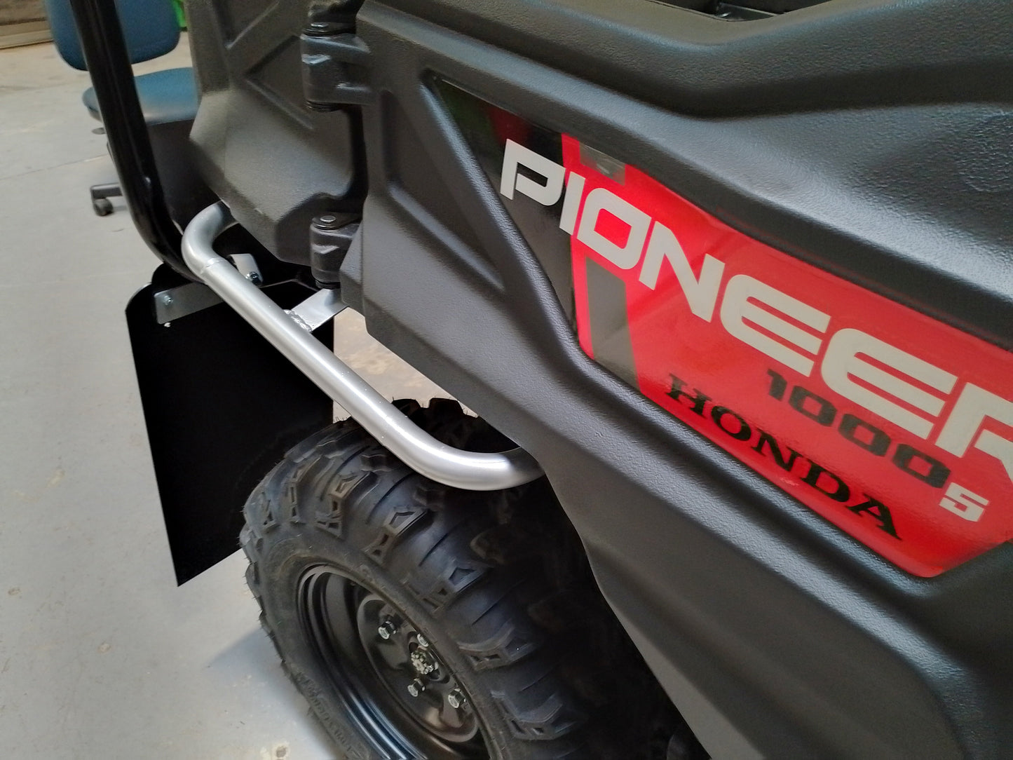 Honda Pioneer 1000-5P (22 - >) Accessories