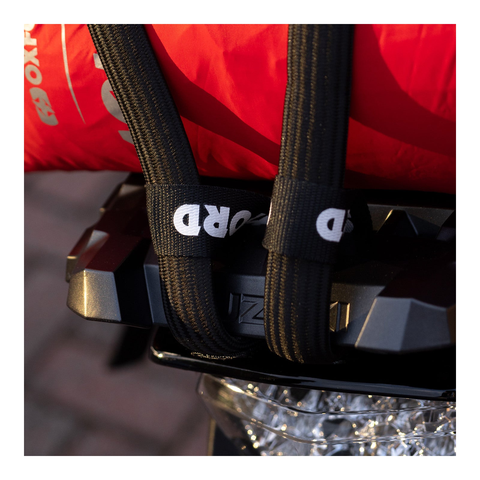 Oxford Atlas G-Hook 26mm x 1.2m - Black (Pair)