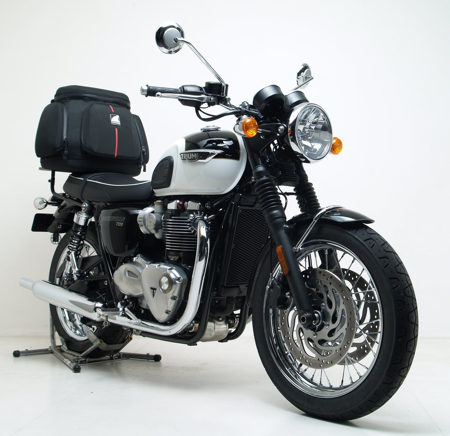Triumph Street Cup 900 (17-18) Accessories