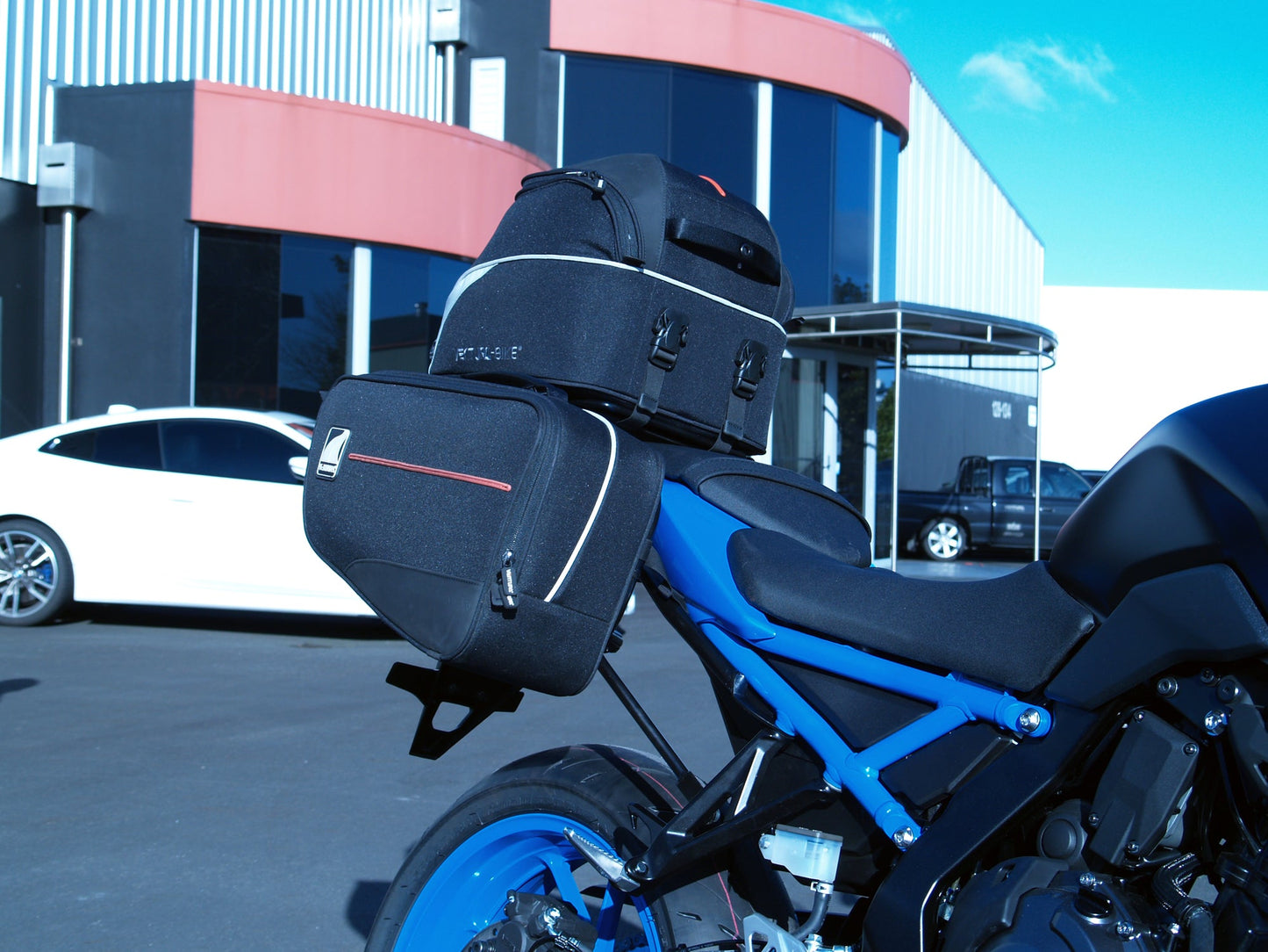 Suzuki GSX-8S (23 - >) Accessories